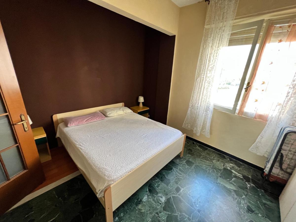 Bilocale Pf Appartement Loano Buitenkant foto